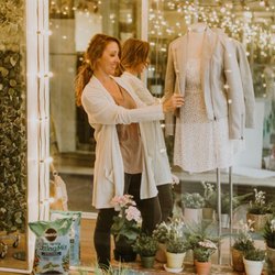 Maxwell James - Small approachable staff, eager to help with your fashion needs.