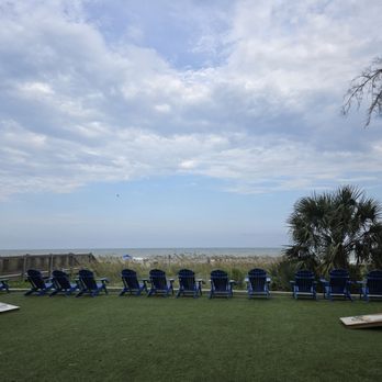 Bummz Beach Cafe - View to the right of my table.   Nice place to enjoy the rest of your drink - Cafes Near Me - Myrtle Beach, South Carolina