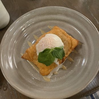 Ox & Ocean - Strawberry Fried crepe - Breakfast & Brunch Near Me - Oxnard, California