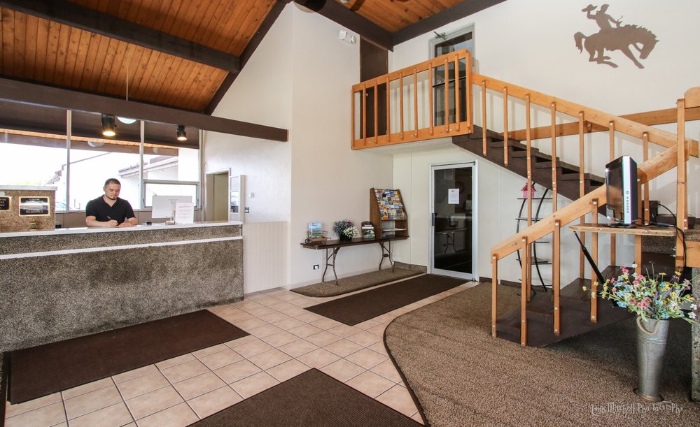 SUNDOWNER STATION Updated April 2024 29 Photos & 18 Reviews 1616