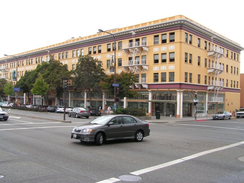 Slide of Villatoro & M Construction