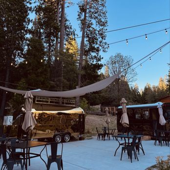 Mountain Coffee - Beautiful place - Coffee & Tea Near Me - Lake Arrowhead, California