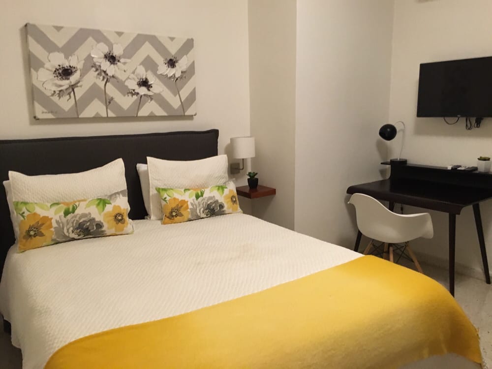 CASA CECILIA Updated August 2024 Calle McCleary S/N, San Juan