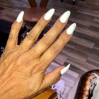 Happy Nails & Spa - Nail Salons Near Me - Dublin, California