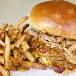 Woodzzy Bar & Restaurant