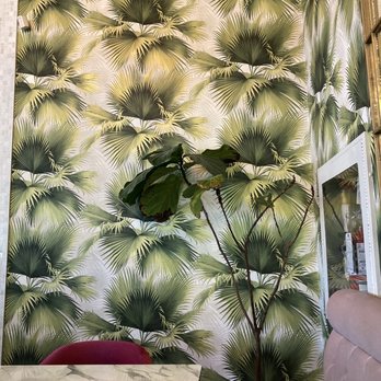 Evviva Breakfast & Lunch - Interiors/ Decor Fun wallpaper - Breakfast & Brunch Near Me - Toronto, Ontario Evviva Breakfast & Lunch - Interiors/ Decor Fun wallpaper - Breakfast & Brunch Near Me - Toronto, Ontario