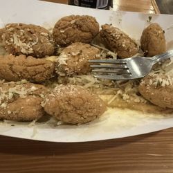Venture Inn - Garlic parmigiana boneless wings