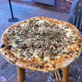 American Flatbread - Pizza Near Me - Burlington, Vermont