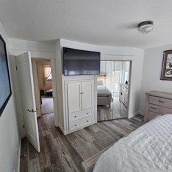 Renovation & Restoration By Renomaster - Master bedroom renovation