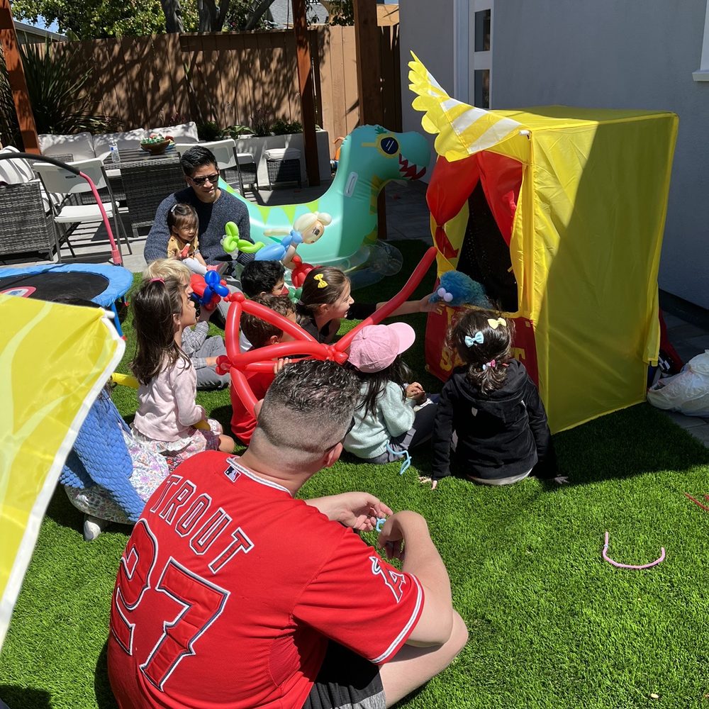 Fun Clown For Kids - Backyard puppet show - Party & Event Planning Near Me Fun Clown For Kids - Backyard puppet show - Party & Event Planning Near Me