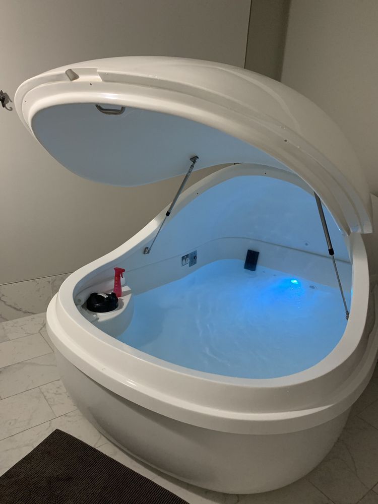 FROST AND FLOAT SPA 19 Photos & 29 Reviews Float Spa 1201