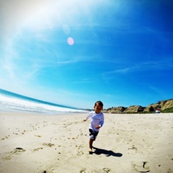 San Clemente State Beach - kai having a beach run with pops - Beaches Near Me - San Clemente, California San Clemente State Beach - kai having a beach run with pops - Beaches Near Me - San Clemente, California