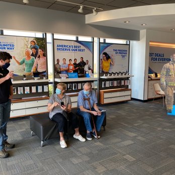 AT&T Store - Mobile Phones Near Me - Lady Lake, Florida