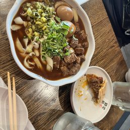 Lanzhou Noodle Soup and Chinese Hamburger / Lamb burger