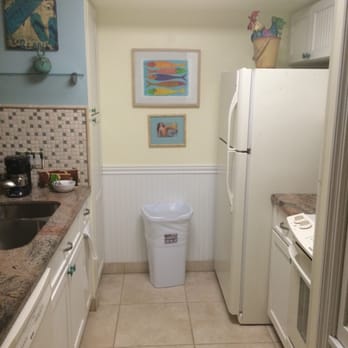 Ocean Pointe Suites at Key Largo - Kitchen! - Hotels Near Me - Key Largo, Florida Ocean Pointe Suites at Key Largo - Kitchen! - Hotels Near Me - Key Largo, Florida