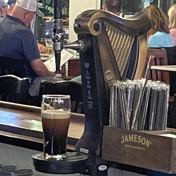 Flannery's Pub - Real traditional Guinness pour - Sports Bars Near Me - Cleveland, Ohio Flannery's Pub - Real traditional Guinness pour - Sports Bars Near Me - Cleveland, Ohio