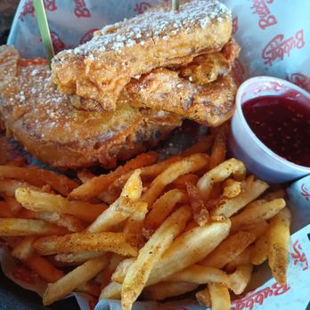 Bubba's 33 - Monte Cristo with regular fries - Pizza Near Me - Clarksville, Indiana