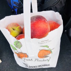 Big Rosie's - Millions of peaches