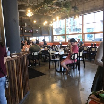 Jojo - Inside - American Near Me - Portland, Oregon