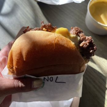 Dripline Brewery - Single smash burger - Brewpubs Near Me - Albuquerque, New Mexico