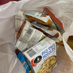 Mitran da Dhaba - Indian Cuisine - Groceries