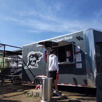 The Vegan Nom - Vegan Near Me - Austin, Texas