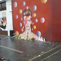 David Bowie Mural - The morning of the day we lost an icon xx