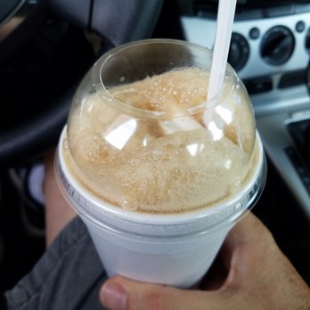 Gene's Root Beer - tasty root beer float - Fast Food Near Me - Anderson, Indiana