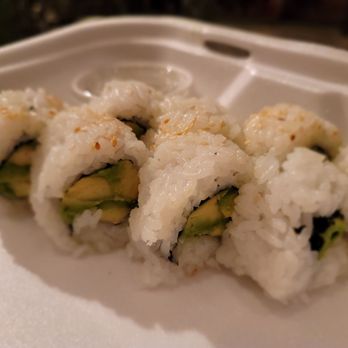 Sushi Roller - Avocado roll - Sushi Bars Near Me - Albuquerque, New Mexico
