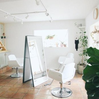 Wander - All wanderers welcome! - Hair Stylists Near Me - Austin, Texas Wander - All wanderers welcome! - Hair Stylists Near Me - Austin, Texas