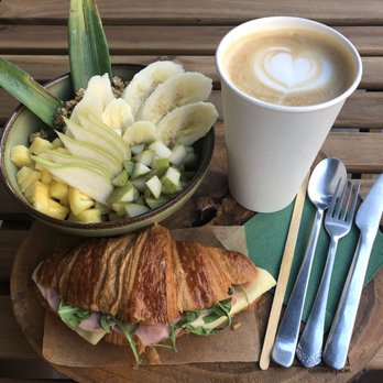 Jester - Açaí bowl , ham croissant, latte - Patisserie/Cake Shop Near Me - Seville, SE