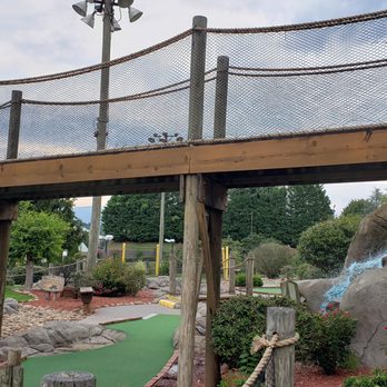 Professor Hacker’s Lost Treasure Golf - Too many similar putts on the Gold run - Mini Golf Near Me - Pigeon Forge, Tennessee Professor Hacker’s Lost Treasure Golf - Too many similar putts on the Gold run - Mini Golf Near Me - Pigeon Forge, Tennessee