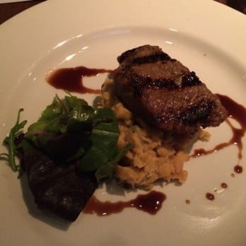 Central Wharf - Bistro tenderloin - Bars Near Me - Boston, Massachusetts