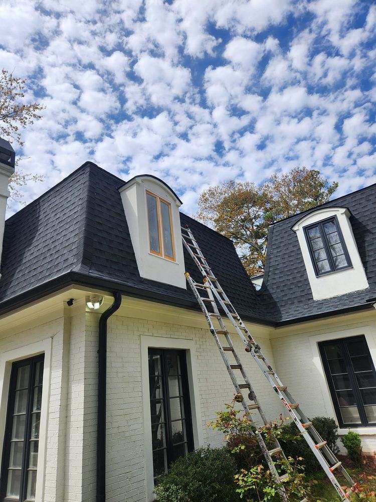 Slide of G&N Roofing