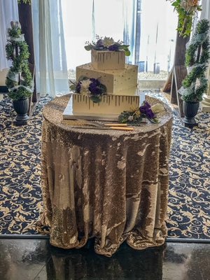 Ferrante's Lakeview by null