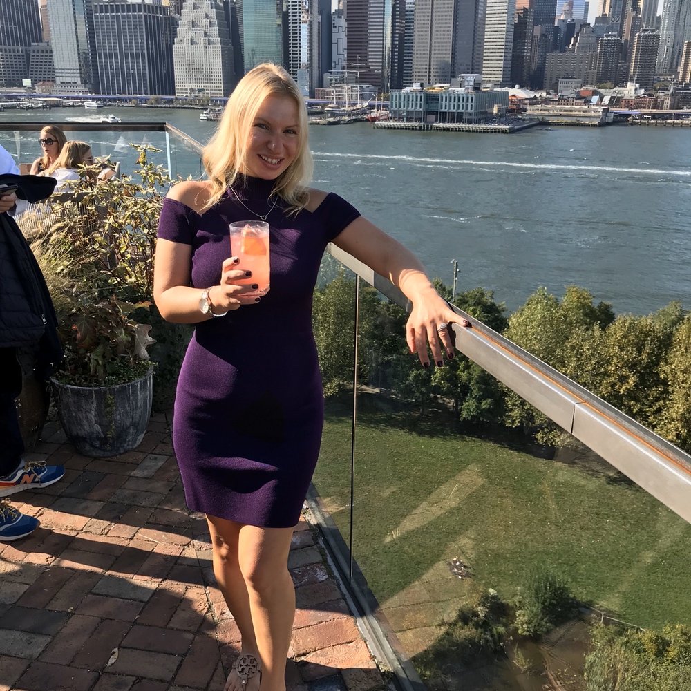 Harriet's Rooftop - Enjoying a drink on a rooftop - Lounges Near Me - Brooklyn, New York Harriet's Rooftop - Enjoying a drink on a rooftop - Lounges Near Me - Brooklyn, New York