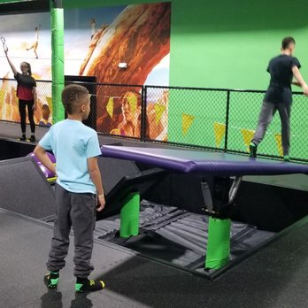Get Air - Akron - Obstacle course at trampoline park - Trampoline Parks Near Me - Akron, Ohio