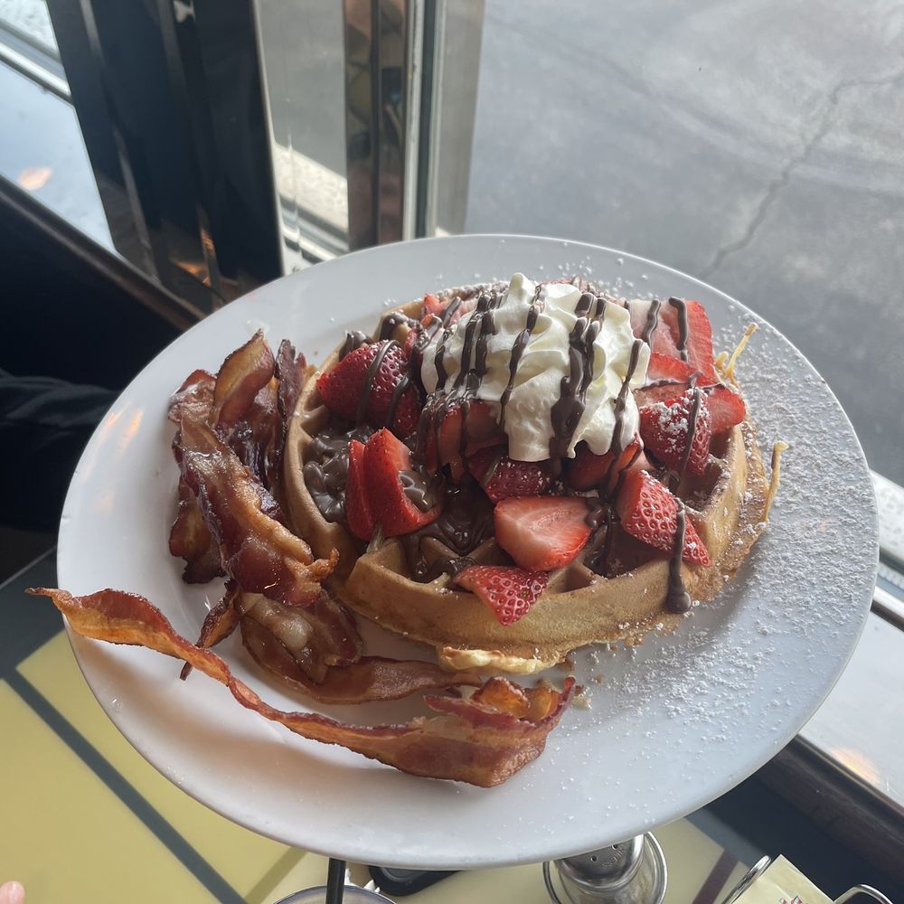 I-84 Diner - Belgian Waffle - Diners Near Me - Fishkill, New York I-84 Diner - Belgian Waffle - Diners Near Me - Fishkill, New York