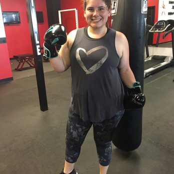 TITLE Boxing Club - Trainers Near Me - Schaumburg, Illinois TITLE Boxing Club - Trainers Near Me - Schaumburg, Illinois