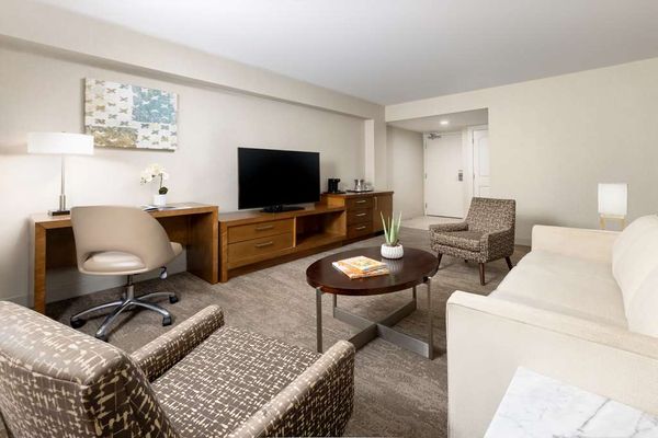 Hilton Tucson East by null