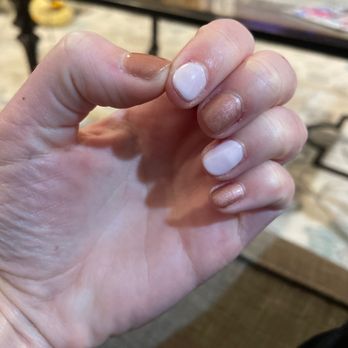 Mimi Nail Spa - Gel manicure - Nail Salons Near Me - Durham, North Carolina