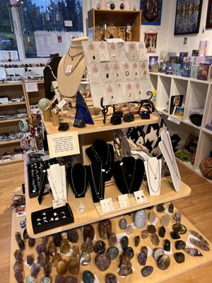 Stones Throw by null