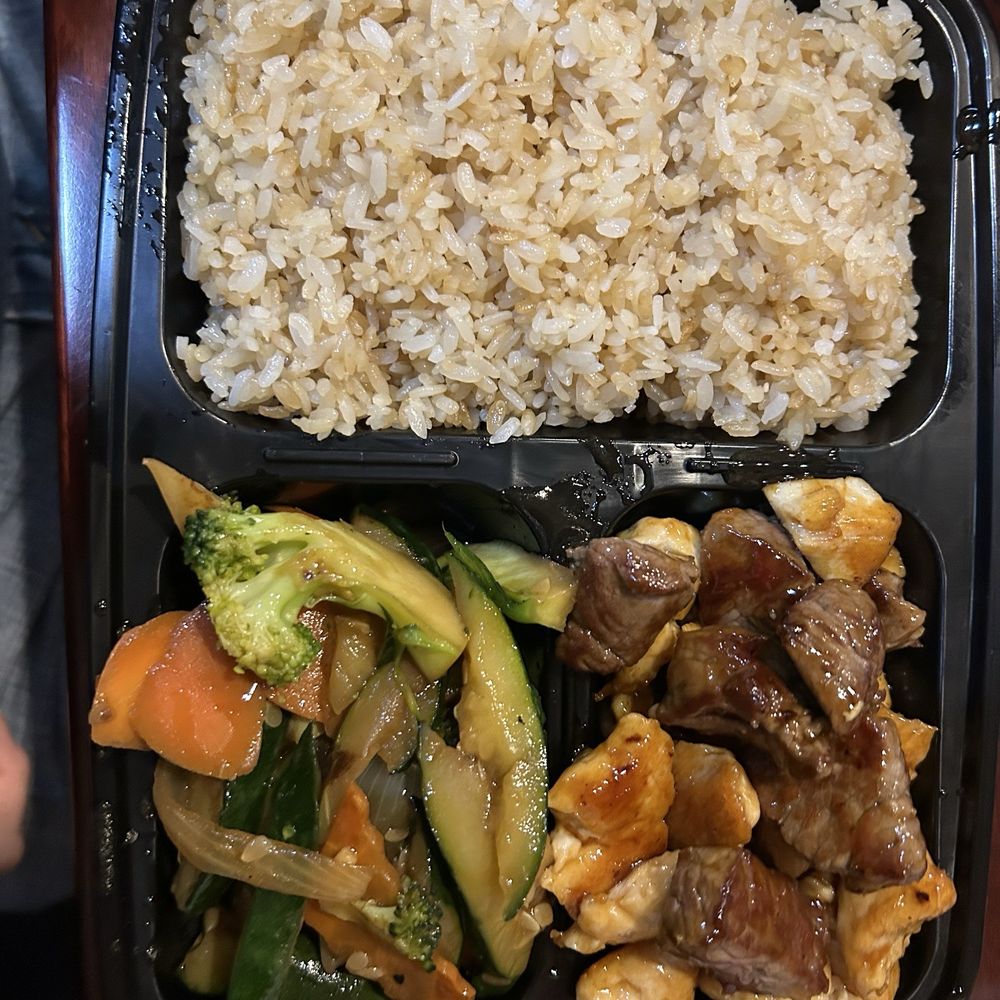 Carolina Sakura - Steak & chicken hibachi - Sushi Bars Near Me - High Point, North Carolina Carolina Sakura - Steak & chicken hibachi - Sushi Bars Near Me - High Point, North Carolina