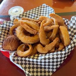 Angie’s Roadside Diner - Shrimp basket