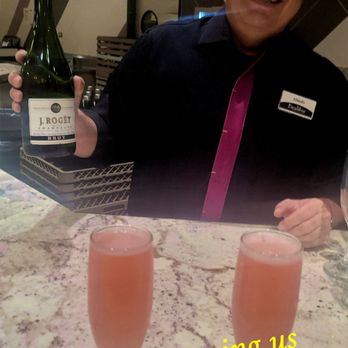 The Buffet at Excalibur - Alfredo serving up mimosas! - Buffets Near Me - Las Vegas, Nevada The Buffet at Excalibur - Alfredo serving up mimosas! - Buffets Near Me - Las Vegas, Nevada