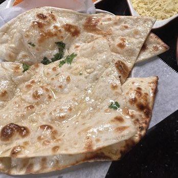 Unique Indian Cuisine - Garlic Naan awesome - Indian Near Me - Denver, Colorado Unique Indian Cuisine - Garlic Naan awesome - Indian Near Me - Denver, Colorado