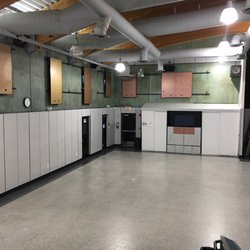 Veterans Memorial Park - Veterans Memorial Park Clubhouse great for all types of events. Interested in Booking call (323) 923-2664.