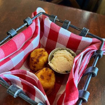 Moonshine Grill - Southern Near Me - Austin, Texas Moonshine Grill - Southern Near Me - Austin, Texas