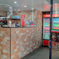 Hungry Wolf's Pizza & Pasta - Inside the store