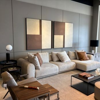 Famous Haus - Furniture Stores Near Me - Orlando, Florida Famous Haus - Furniture Stores Near Me - Orlando, Florida